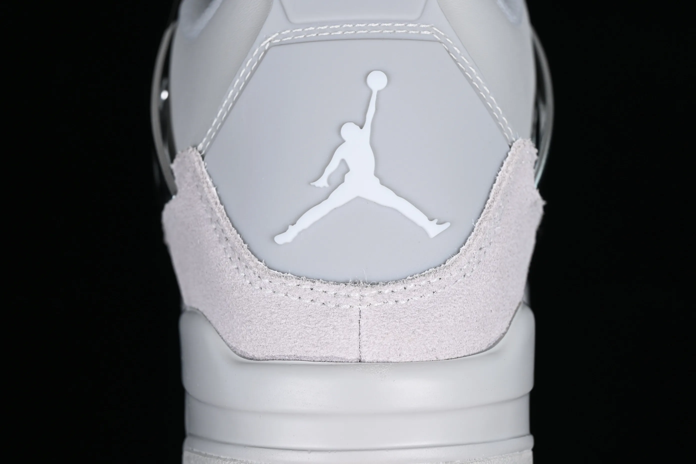 All categories Air Jordan Jordan series basketball shoes Air Jordan 4 cost-effective version Air Jordan 4 Retro "Frozen Moments" AJ4 Joe 4 electroplated silver AQ9129-001